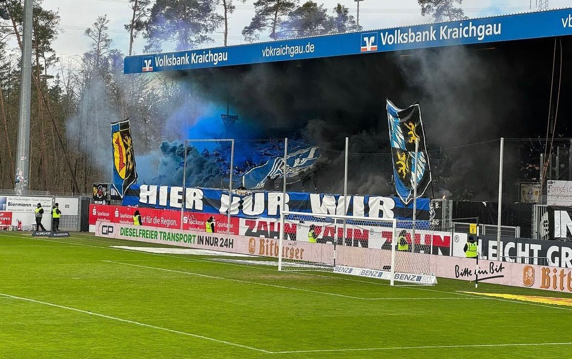 Waldhof Choreo gegen Sandhause - "Hier nur wir"